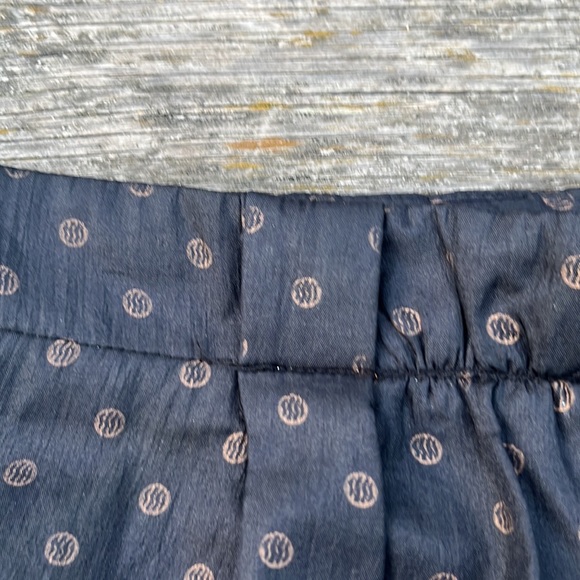 Love21 Skirt - Picture 4 of 9